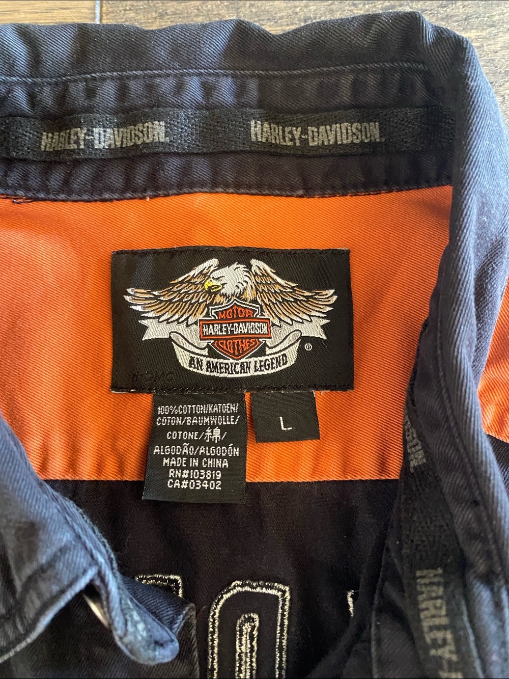 Harley-Davidson Black, Orange & White Men’s Sleeveless Button-Down Shirt - Picture 2 of 5
